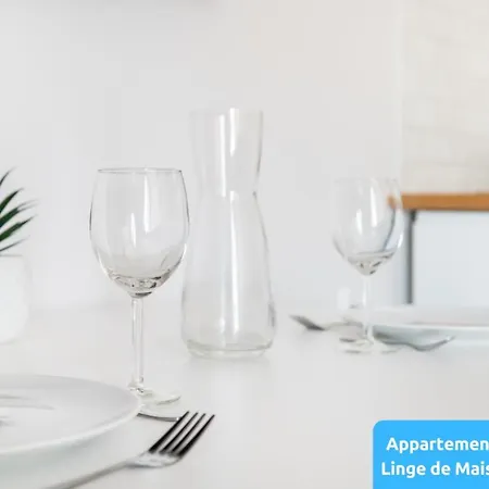 Lou Baou - Calme - Lumineux - Wifi Apartment